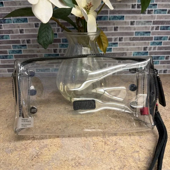 Hammitt clear wristlet / makeup bag - Picture 4 of 5